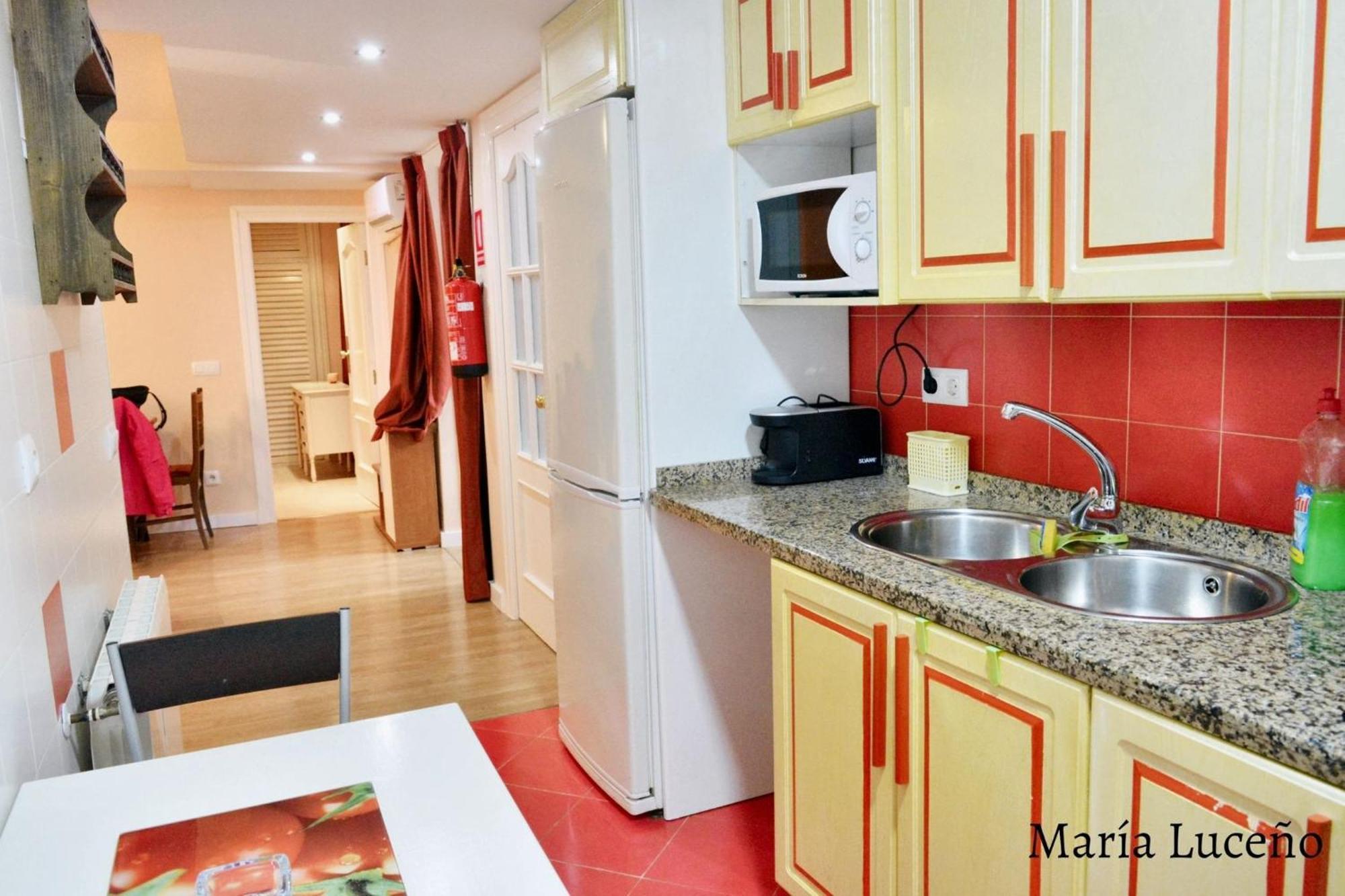 Comfortable Apartment In Caceres 55 M² Welcoming Terrace מראה חיצוני תמונה